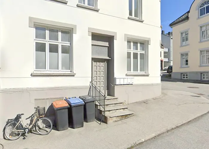 Downtown Free Parking Cozy Apartment